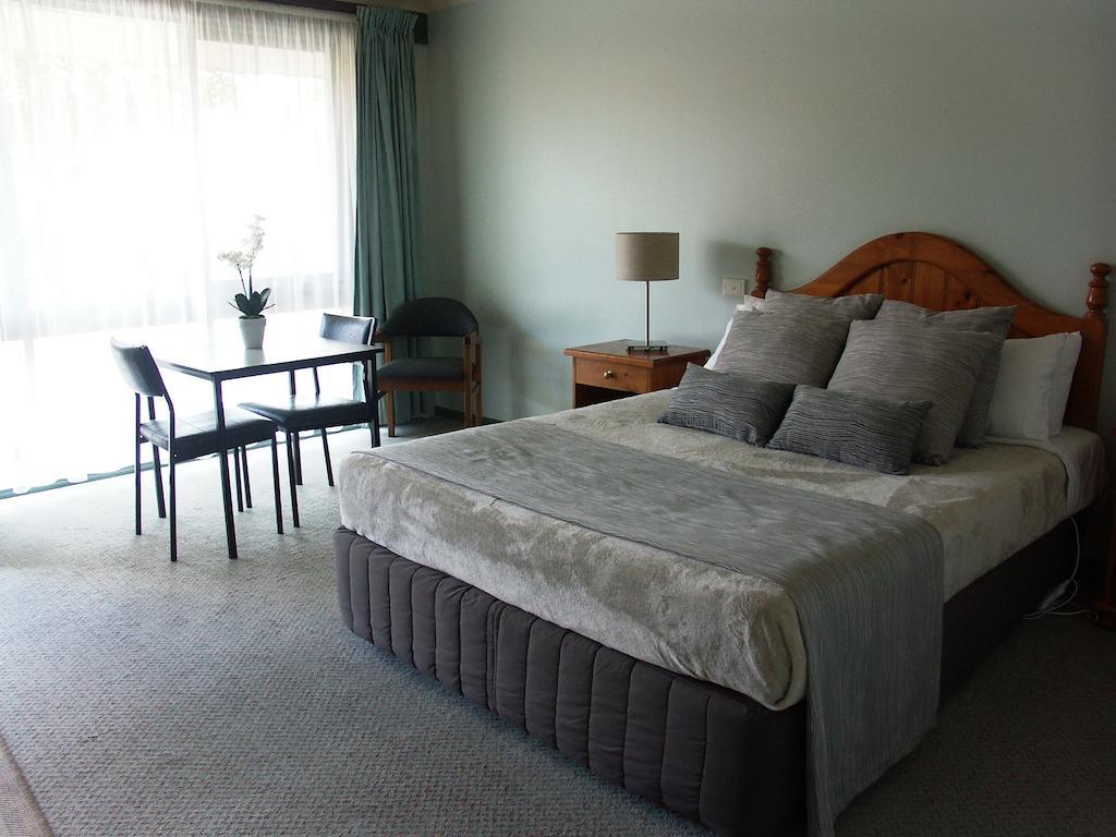 Melaleuca Motel Портленд Экстерьер фото
