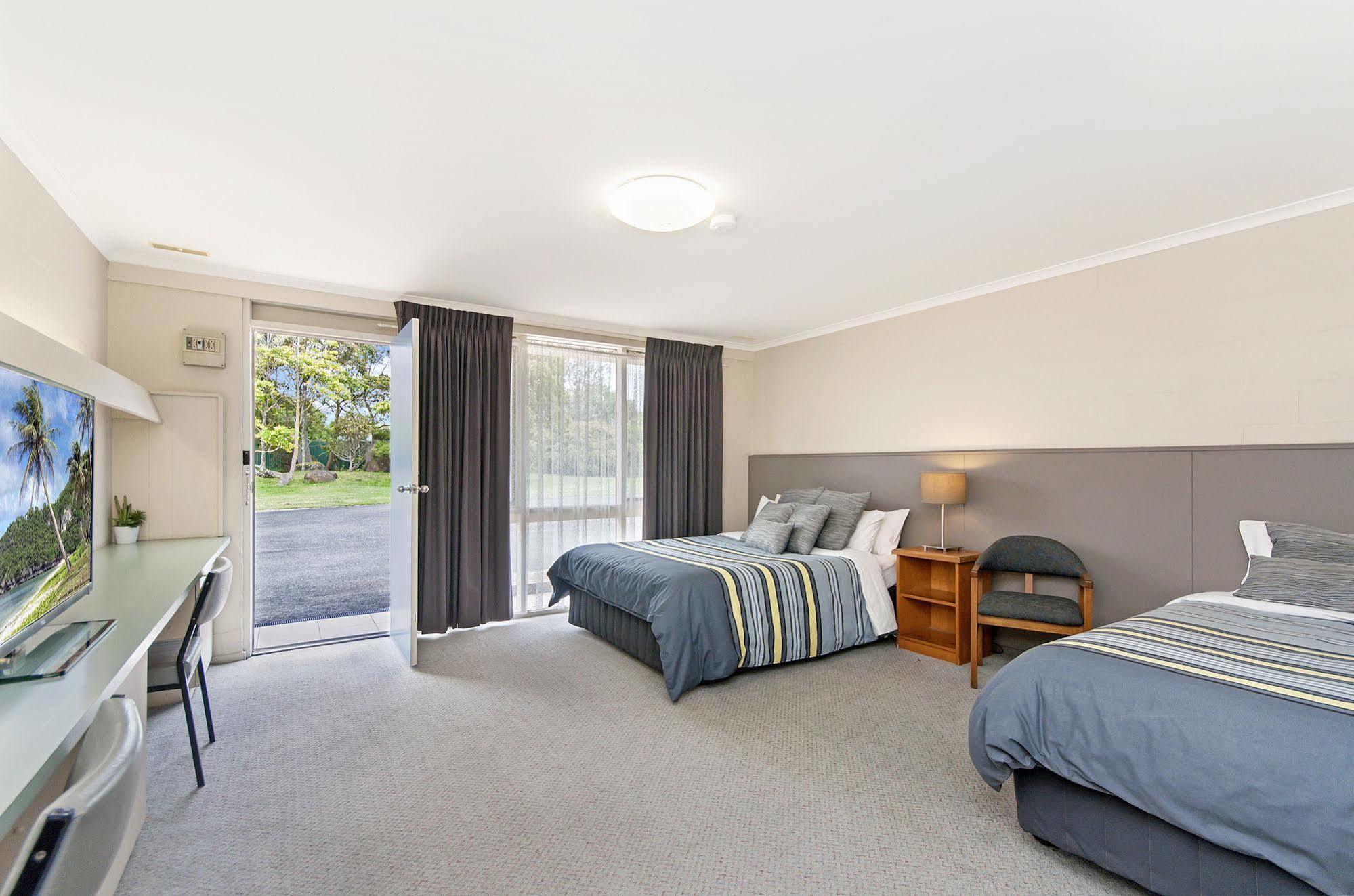 Melaleuca Motel Портленд Экстерьер фото